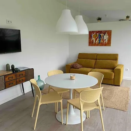 Casita Invitados Con Jardin Y Piscina Compartidos * Noia